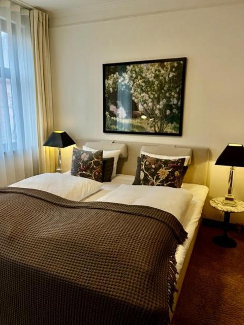 Park Hotel & Vinbar Фредериксхавн Экстерьер фото